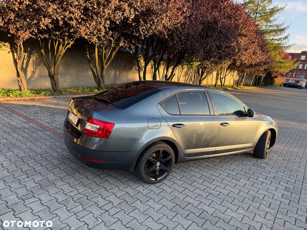Skoda Octavia - 2