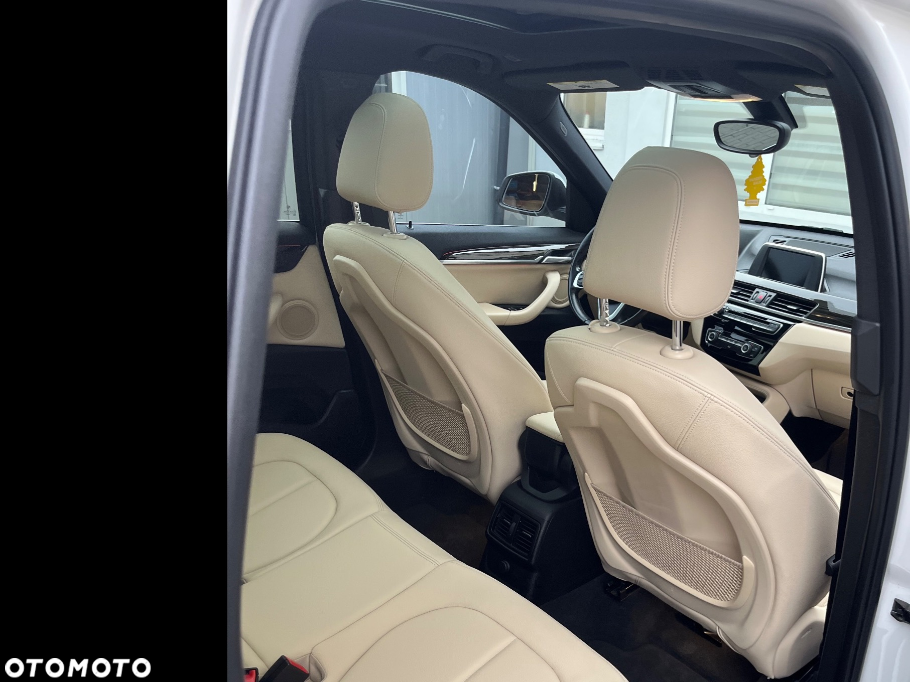 BMW X1 - 20