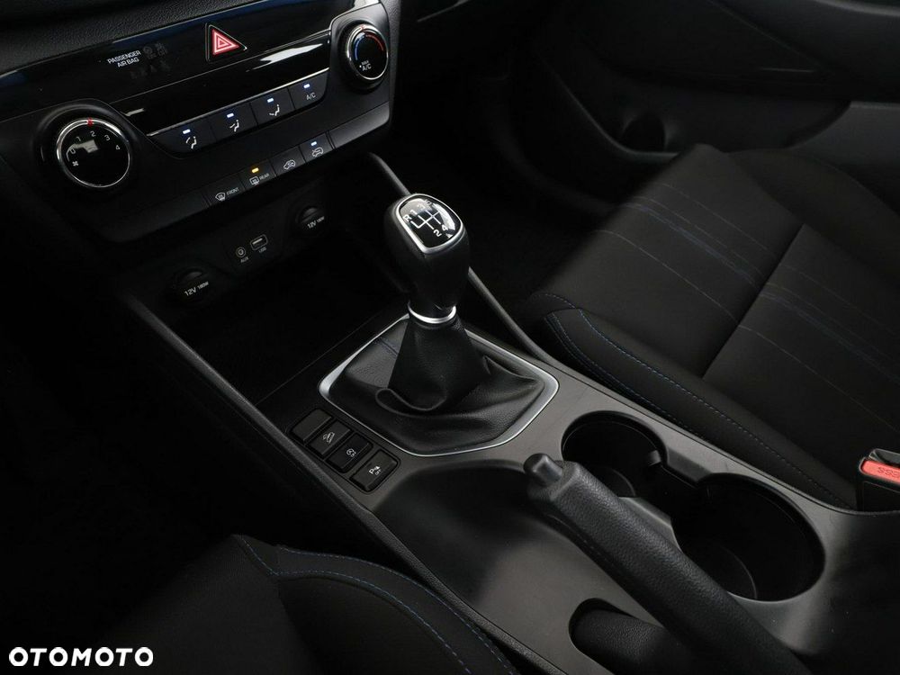 Hyundai Tucson blue 1.6 GDi 2WD Classic - 29