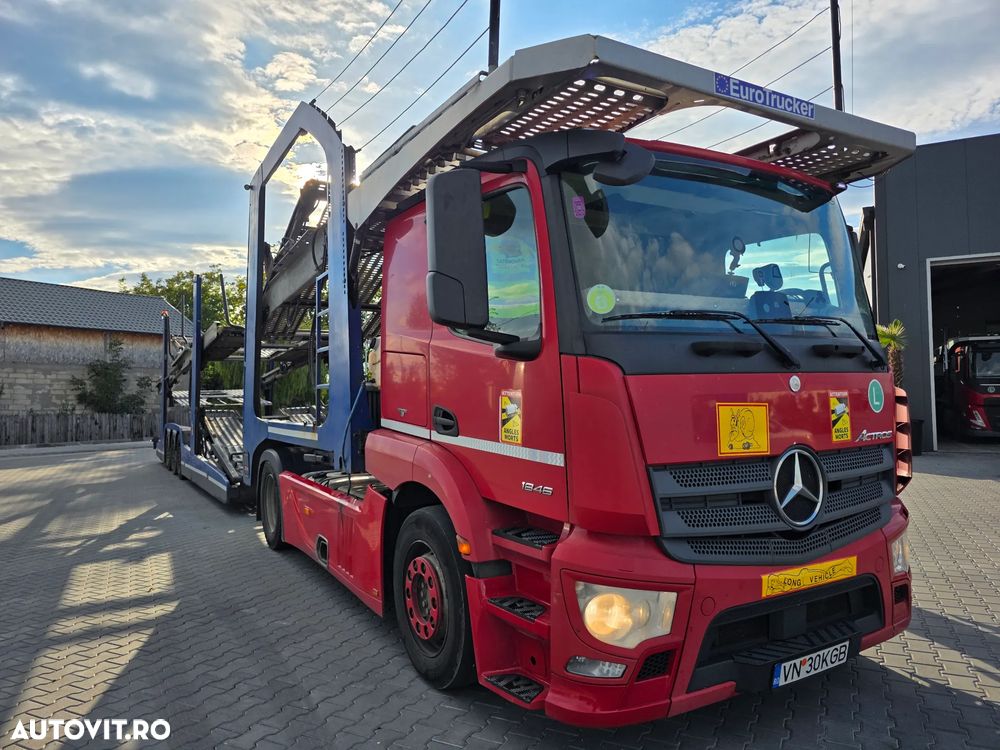 Mercedes-Benz Actros - 2