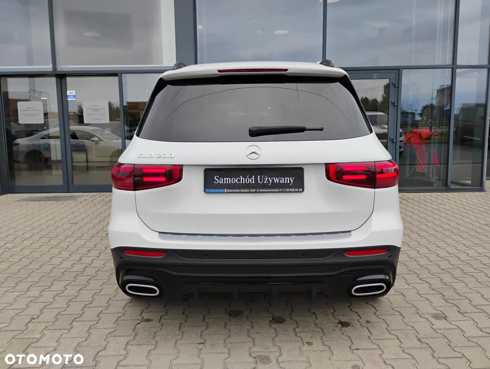 Mercedes-Benz GLB 200 mHEV AMG Line 7G-DCT - 6