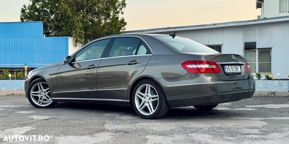 Mercedes-Benz E 200 CDI BlueEfficiency Aut. - 2