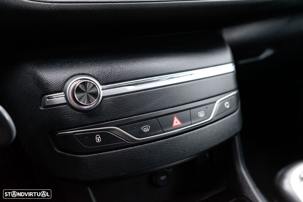 Peugeot 308 SW 1.5 BlueHDi Allure Pack - 29