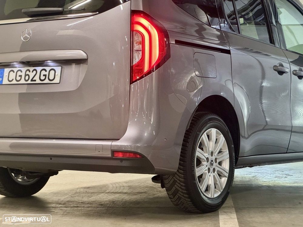 Mercedes-Benz T 180 d - 49