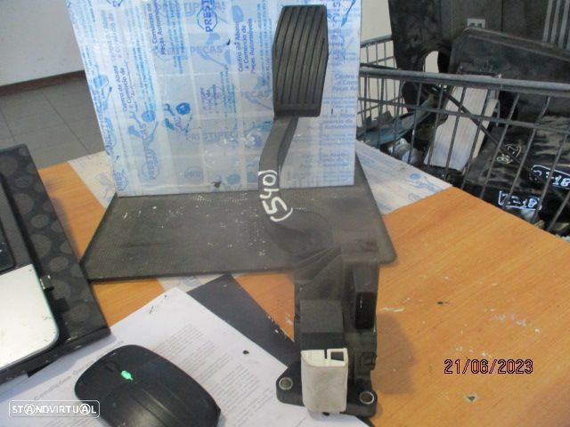 Pedal 13305804 OPEL CORSA E 2015 1.3CDTI 75CV 3P BRANCO - 3