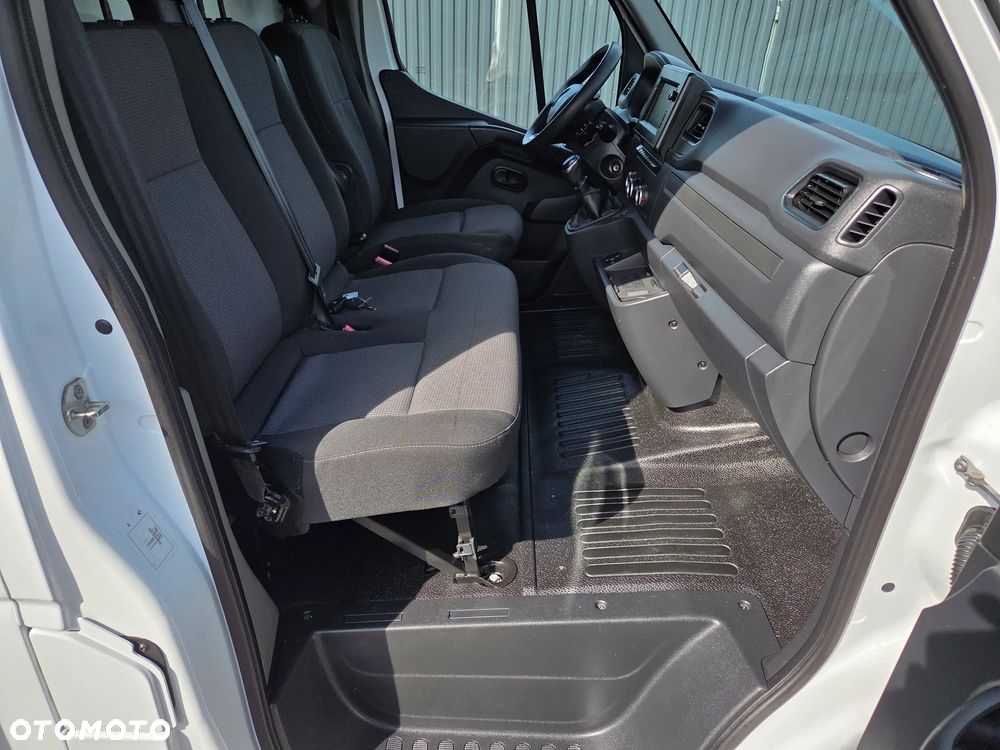 Renault Master - 22