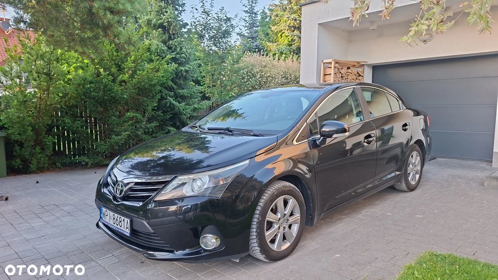 Toyota Avensis 2.0 D-4D Premium - 13