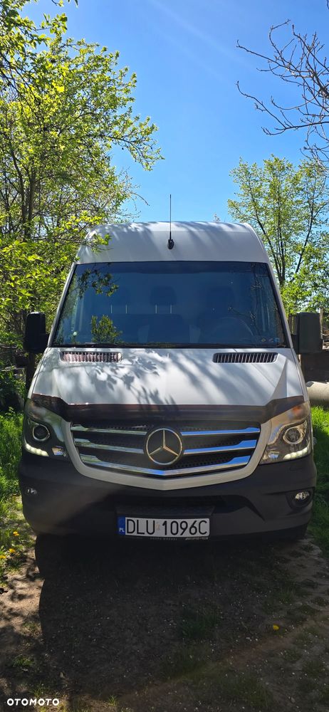Mercedes-Benz Sprinter 319 - 1