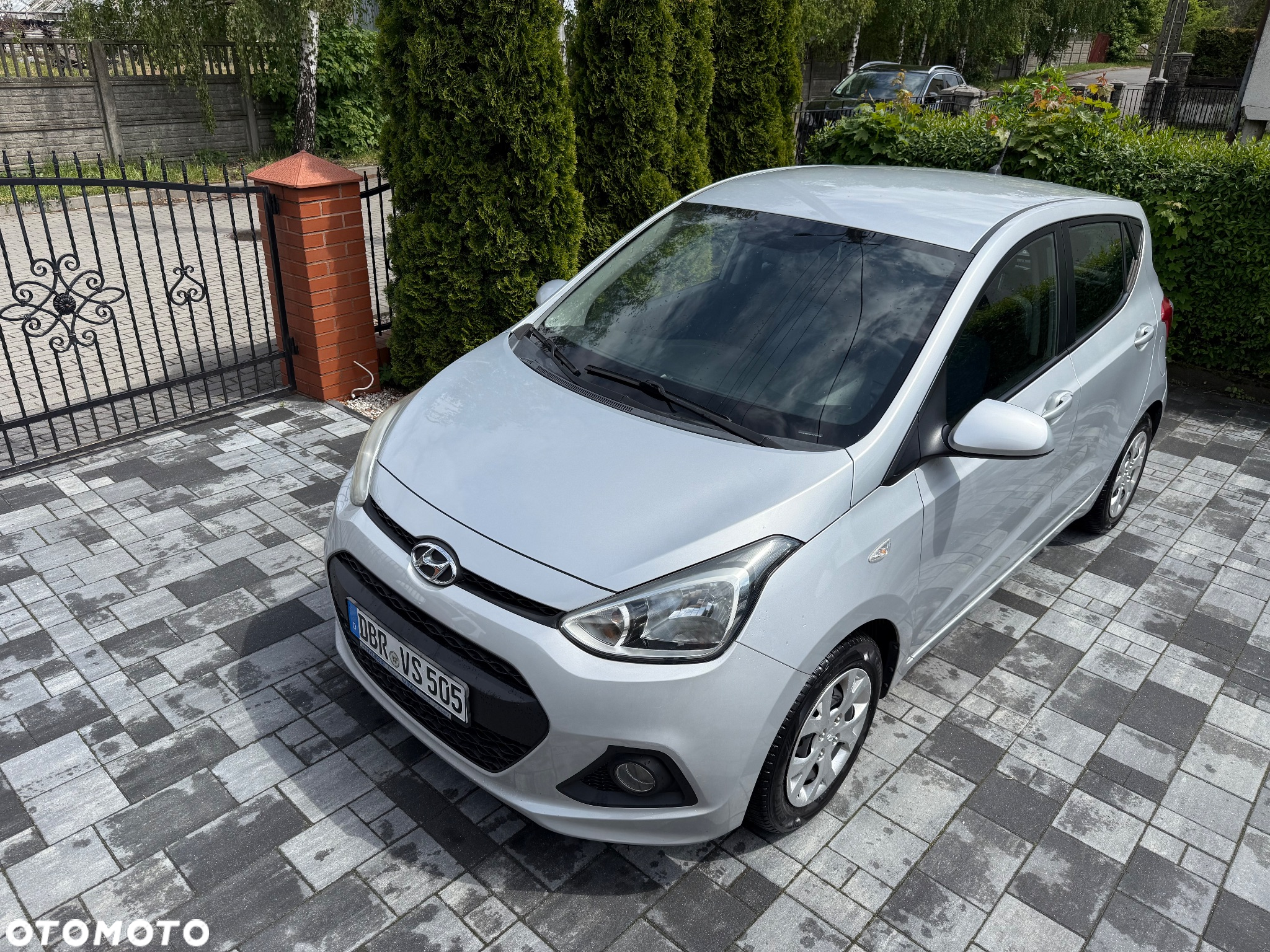 Hyundai i10 1.0 Premium - 11