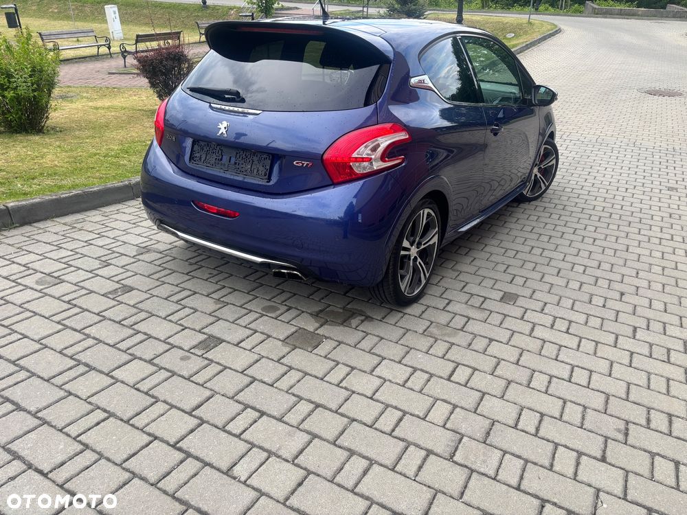 Peugeot 208 1.6 THP GTi - 6