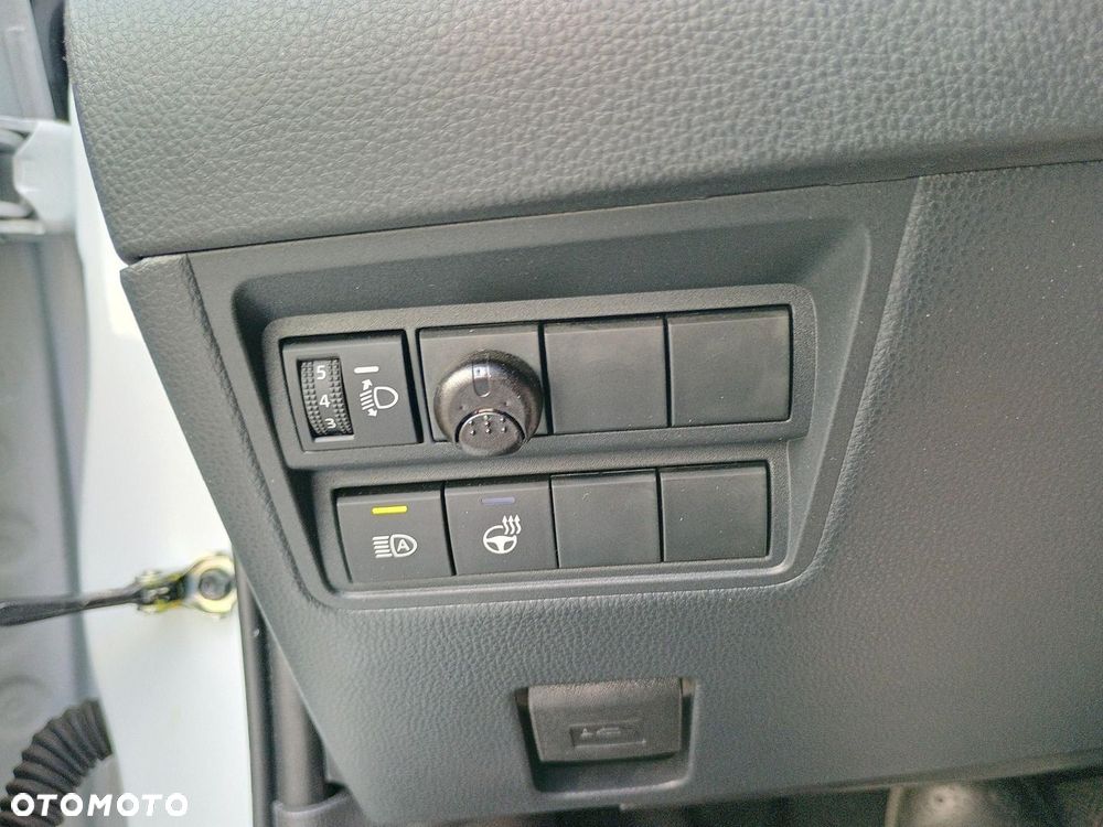 Toyota Yaris Hybrid 1.5 Style - 26