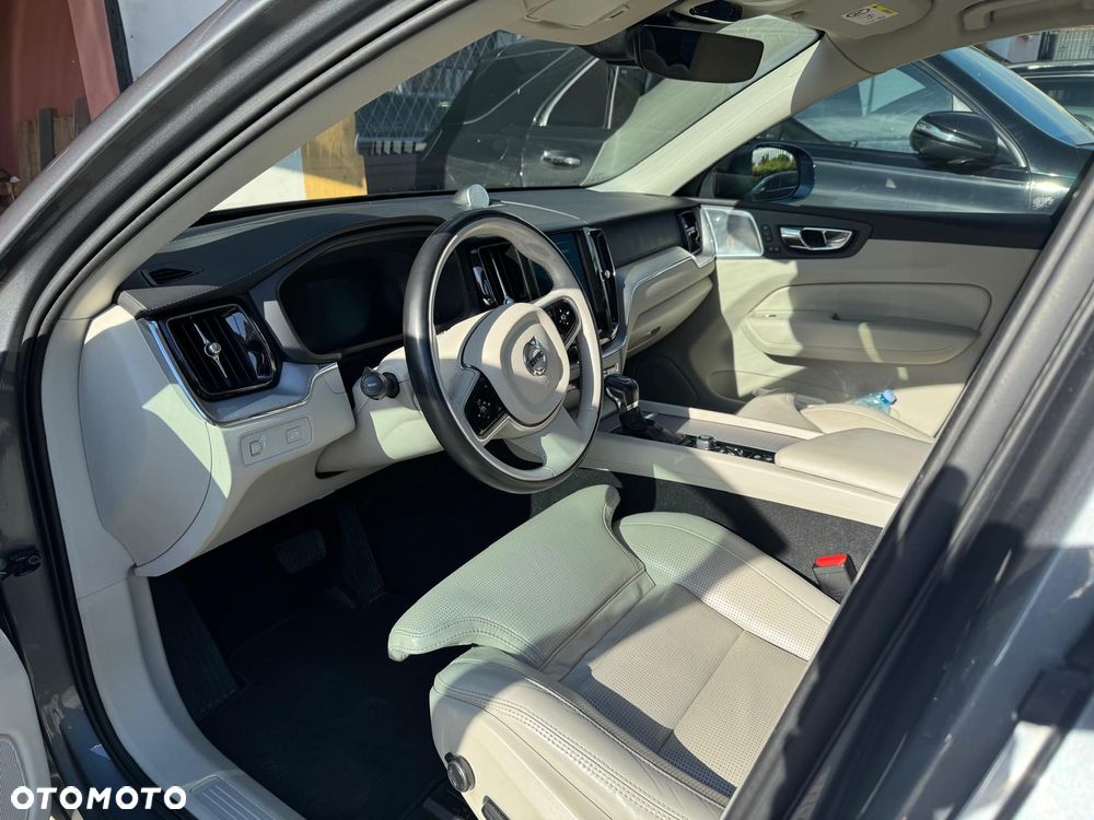 Volvo XC 60 D4 AWD Inscription - 1