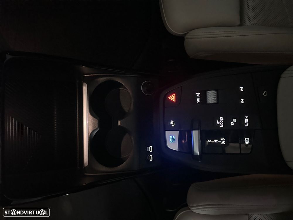 BMW iX1 eDrive20 - 16