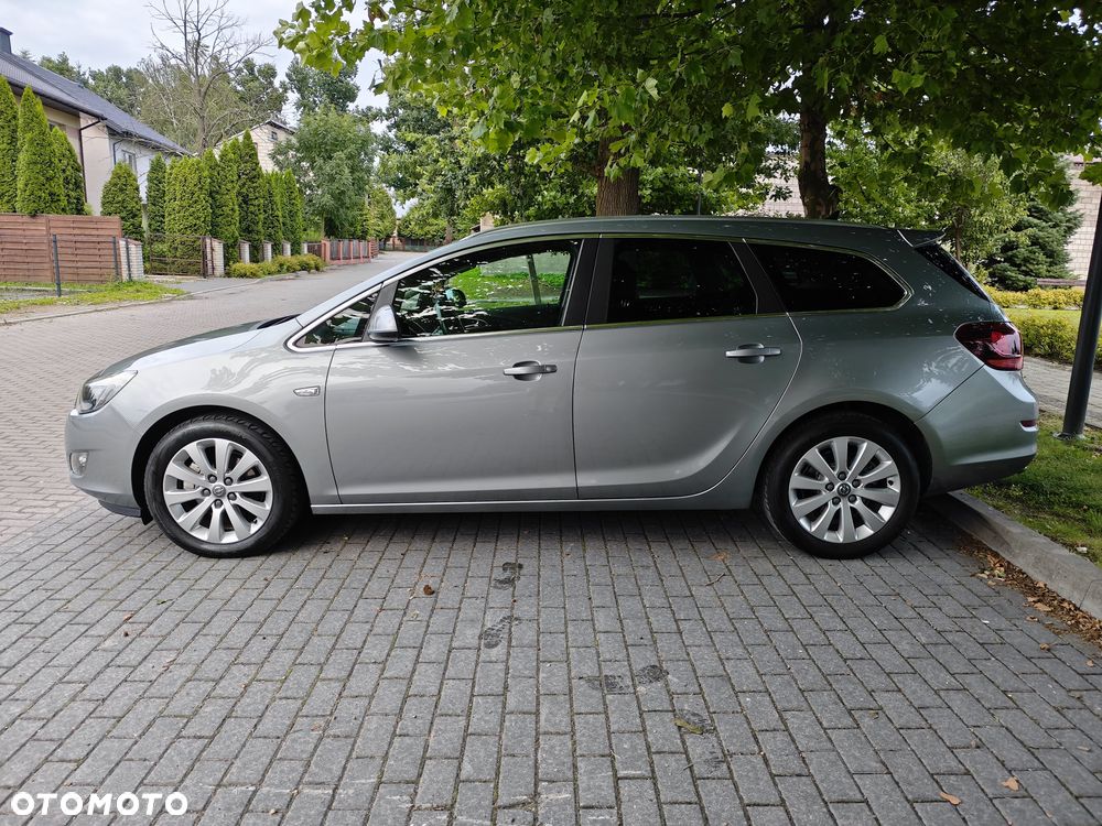 Opel Astra 1.6 T Enjoy - 6