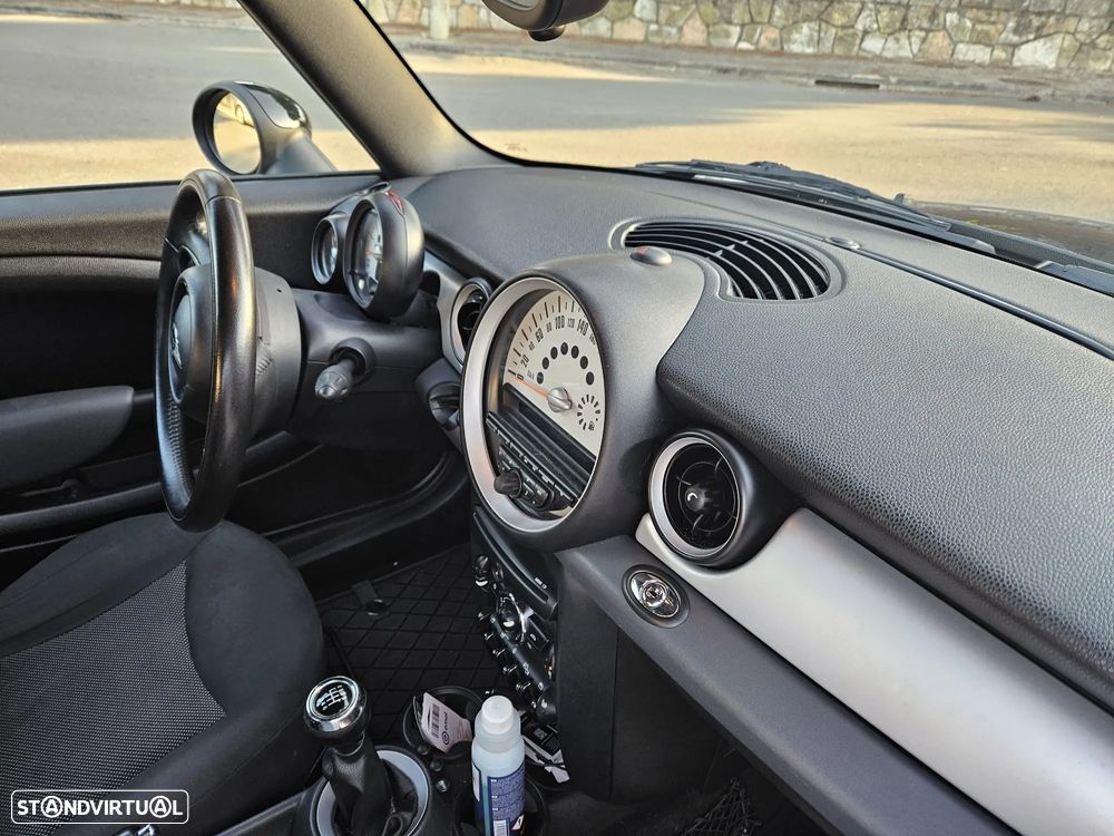 MINI Cabrio One - 6