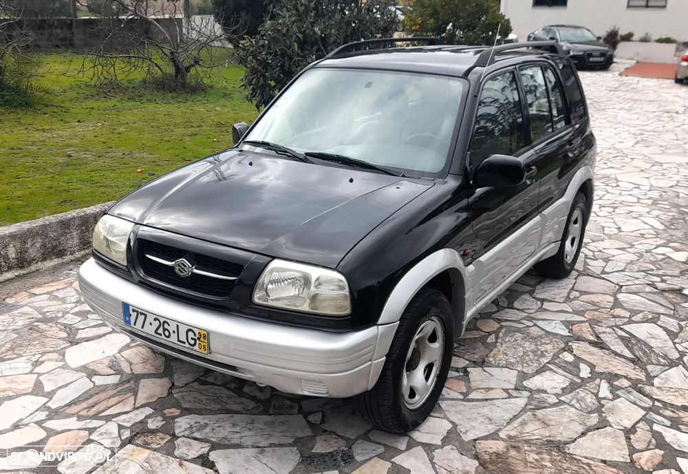 Suzuki Grand Vitara Metal Top 2.0 L