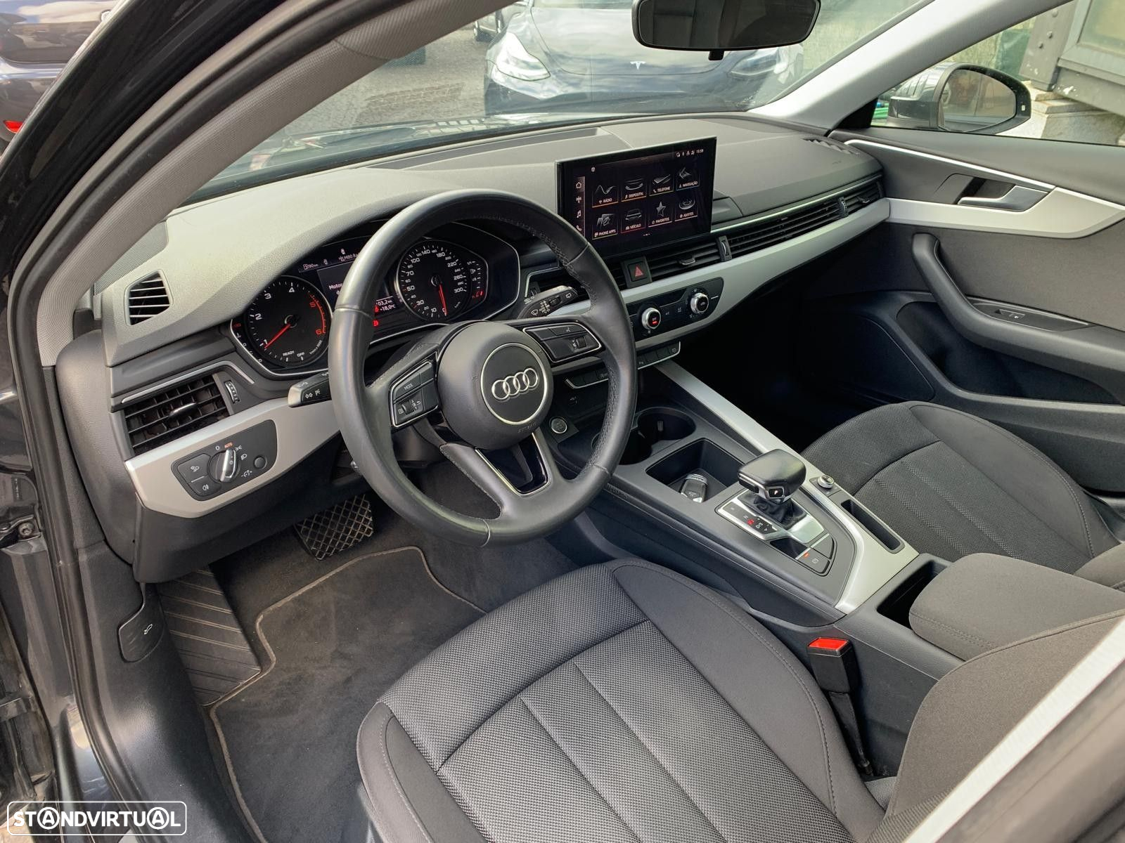 Audi A4 Avant 35 TDI Advanced S tronic - 12