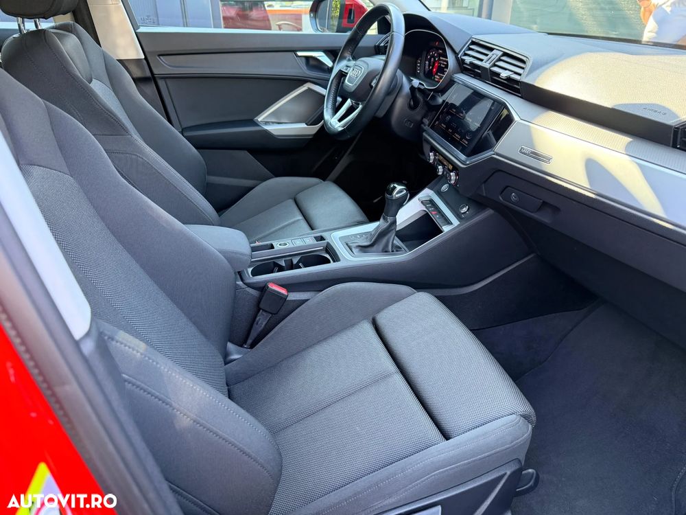 Audi Q3 1.5 35 TFSI S tronic Advanced - 11