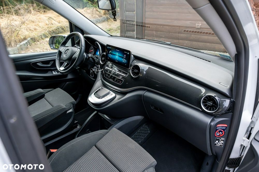 Mercedes-Benz Klasa V 250 d 4-Matic 9G-Tronic - 26