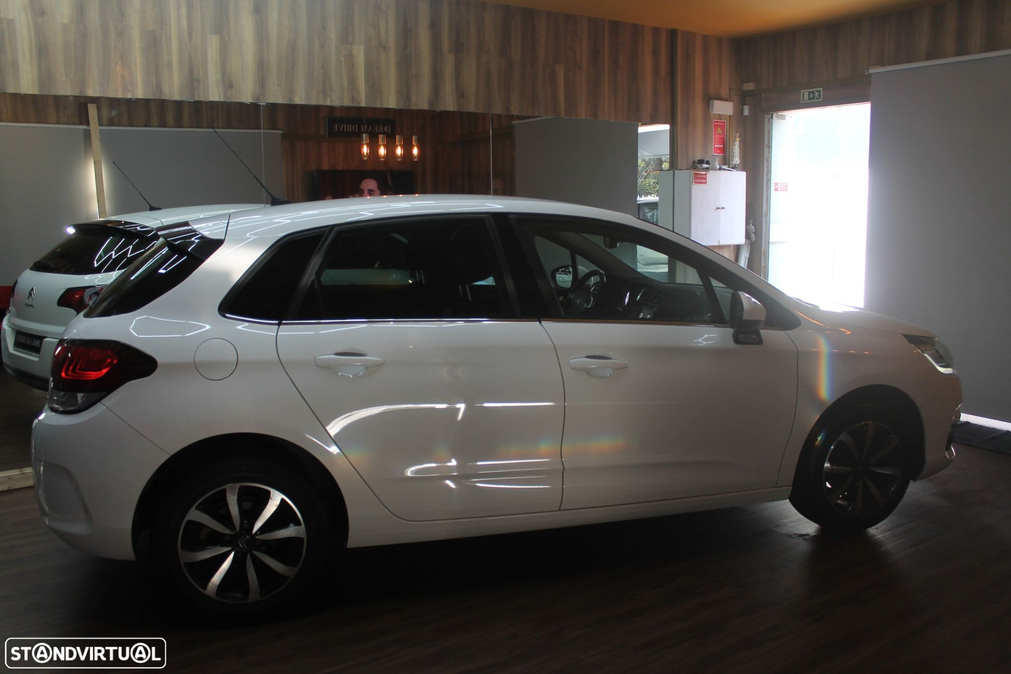 Citroën C4 PureTech 110 Live - 23