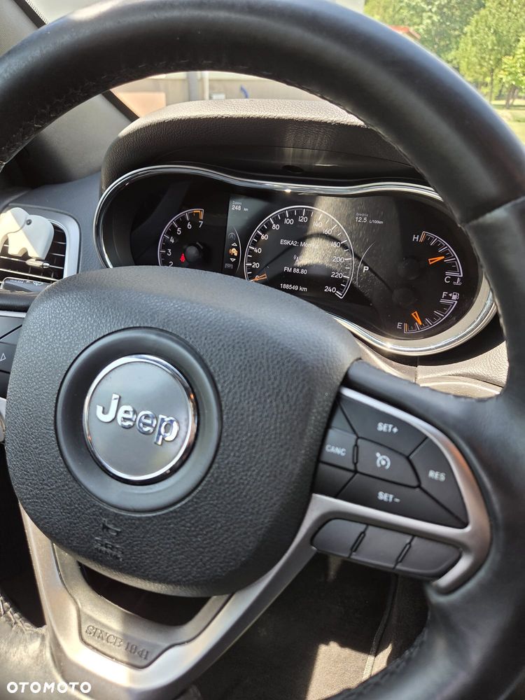 Jeep Grand Cherokee 3.6 V6 Laredo - 1