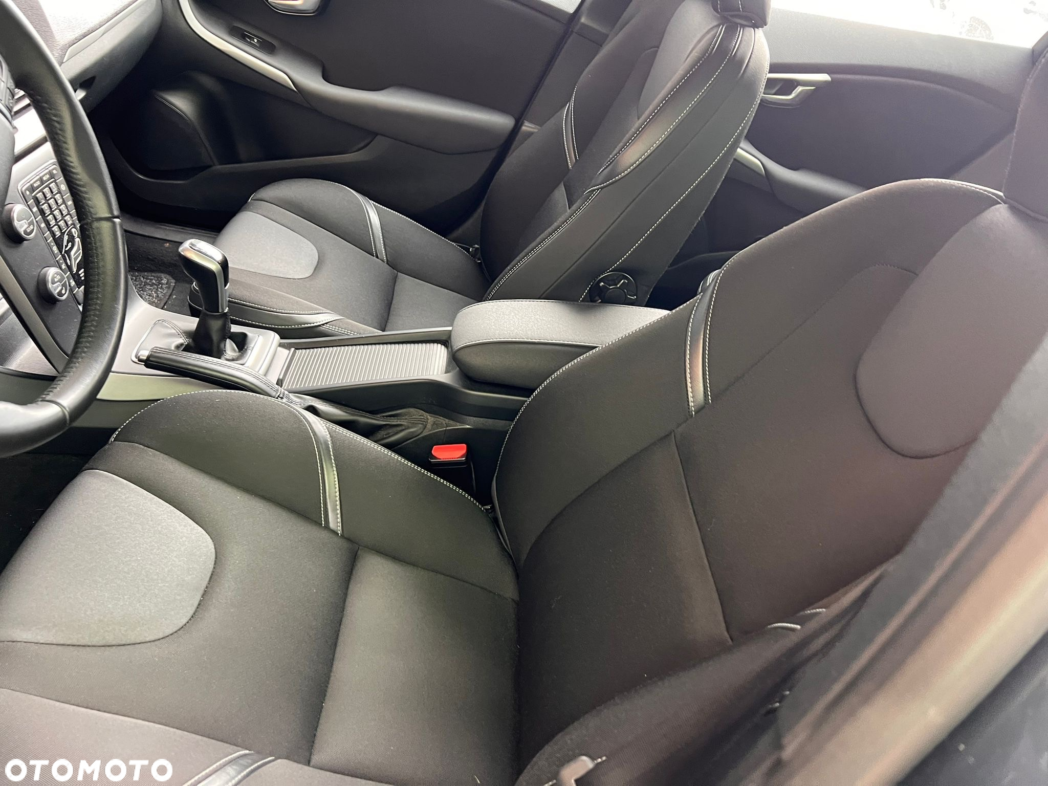 Volvo V40 T2 Ocean Race - 8