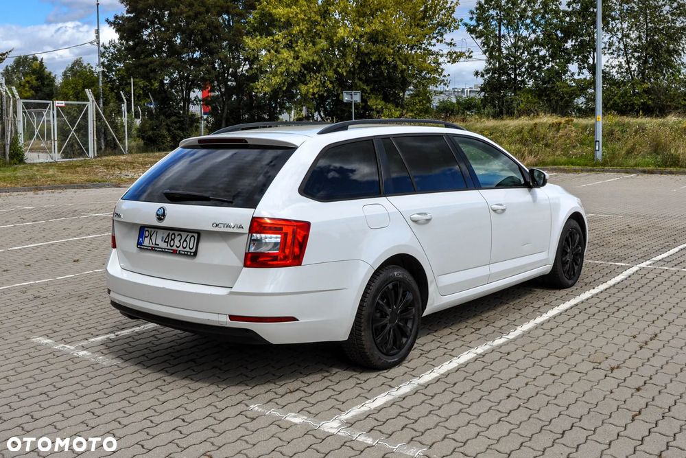 Skoda Octavia - 4