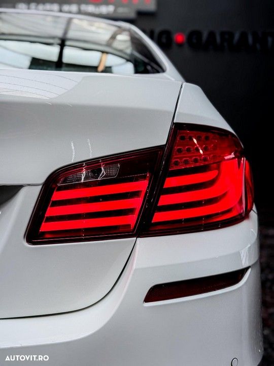 BMW Seria 5 520d Efficient Dynamics Edition - 16