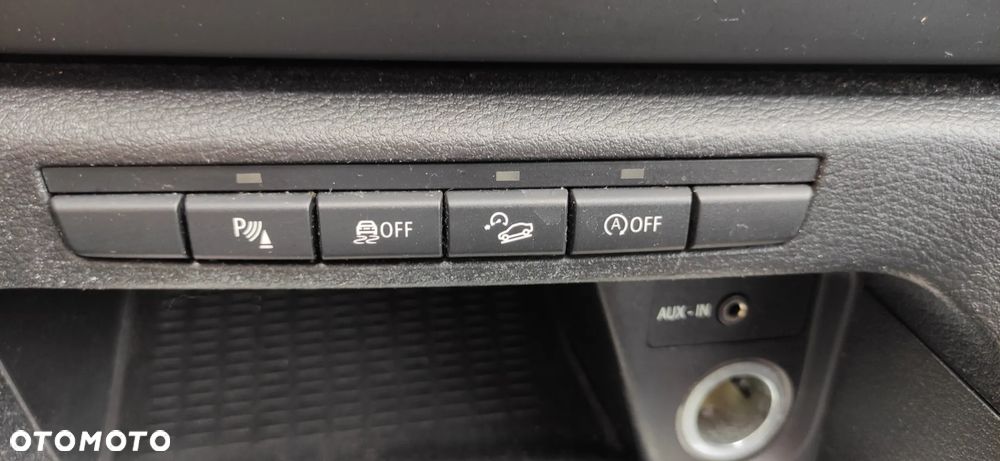 BMW X1 xDrive20i - 27