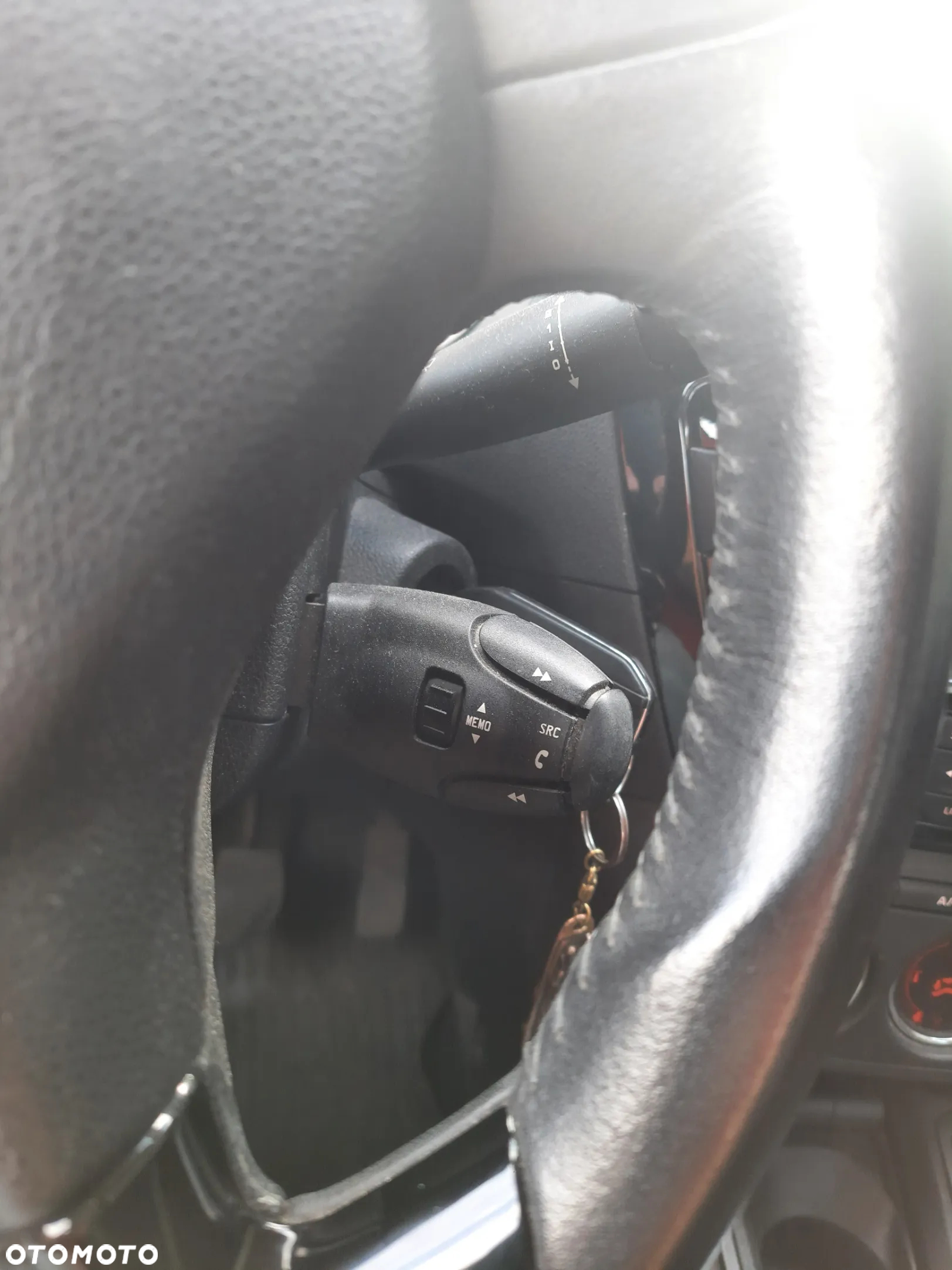 Peugeot 301 1.6 VTi Allure EU6 - 10