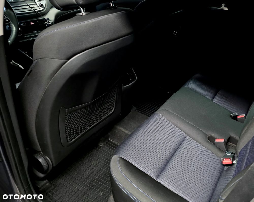 Hyundai Tucson 1.6 GDI BlueDrive Comfort 2WD - 9