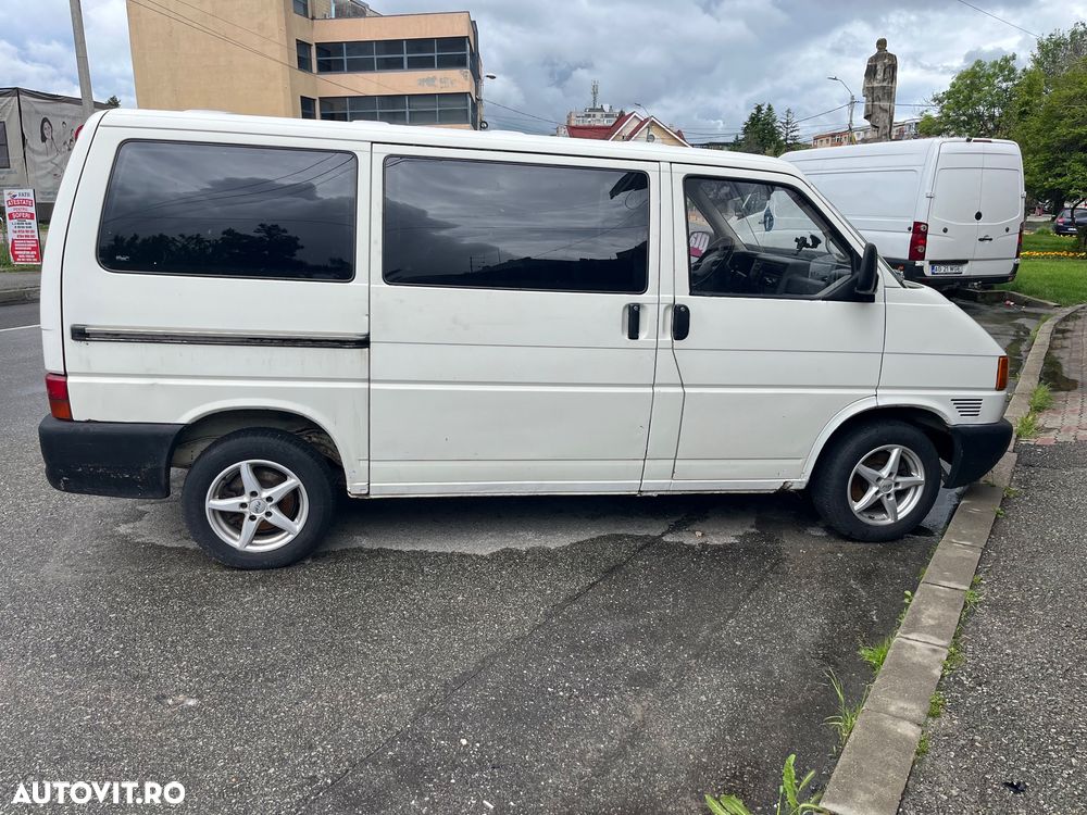 Volkswagen Transporter - 3