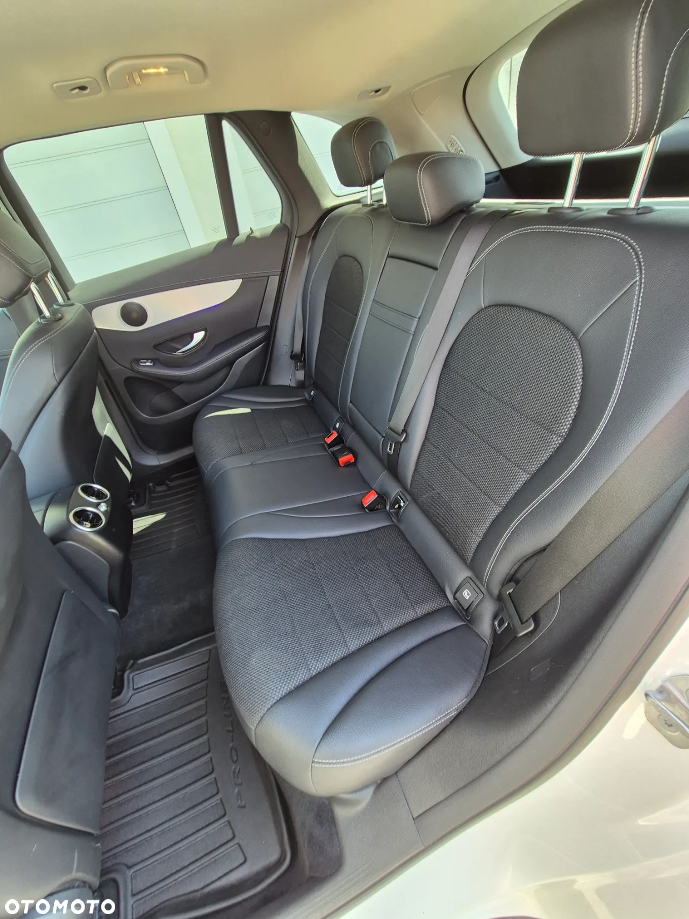 Mercedes-Benz GLC 200 d 4-Matic Business Edition - 15