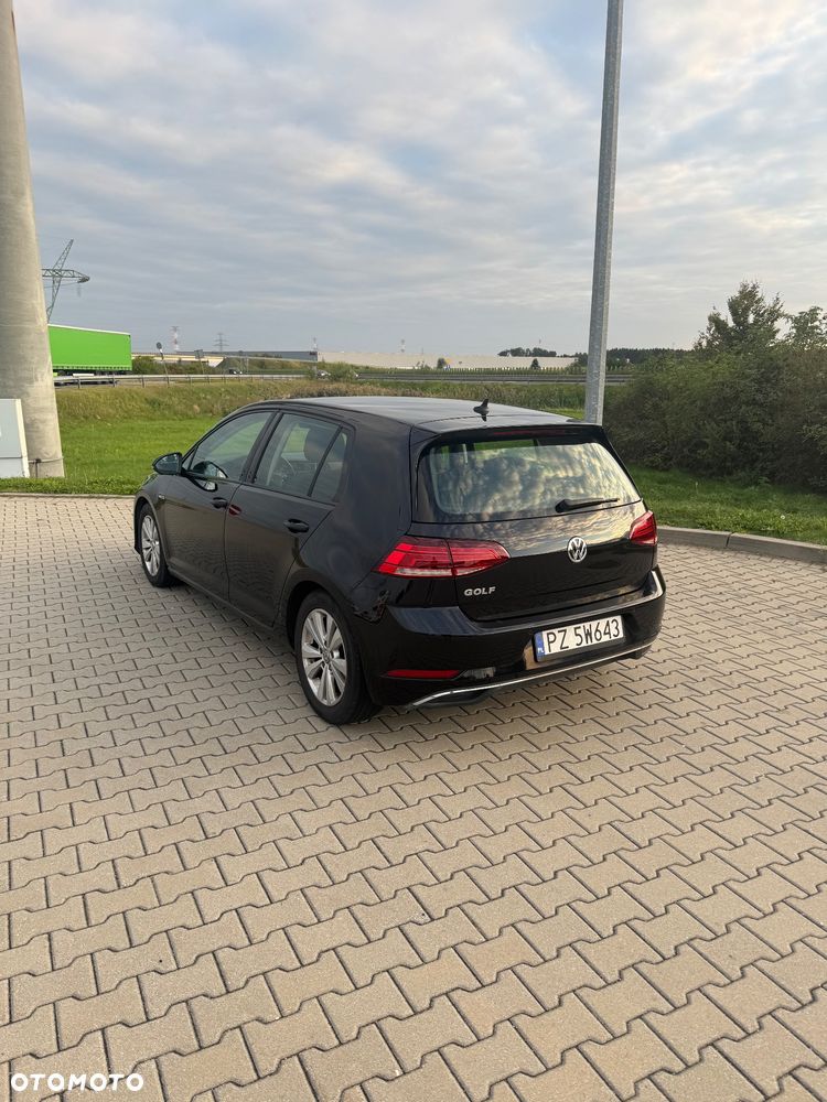Volkswagen Golf 1.5 TSI BMT Comfortline DSG - 34