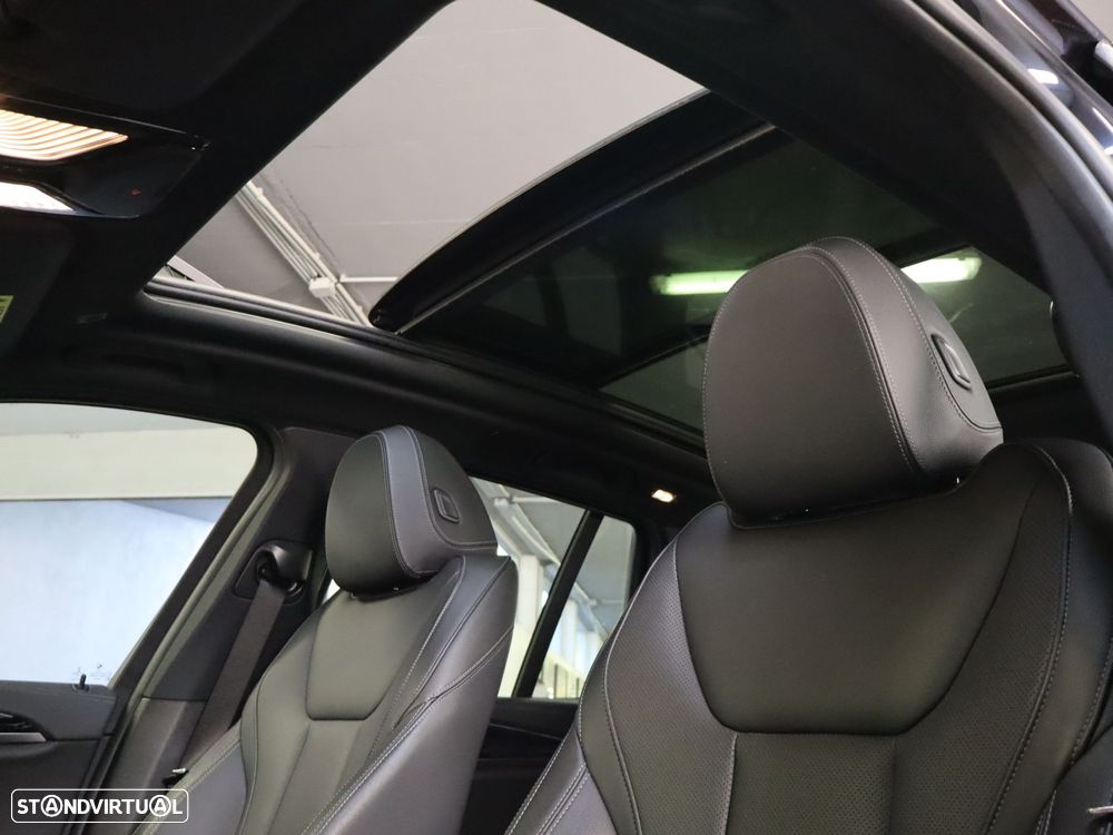 BMW iX3 Inspiring - 28
