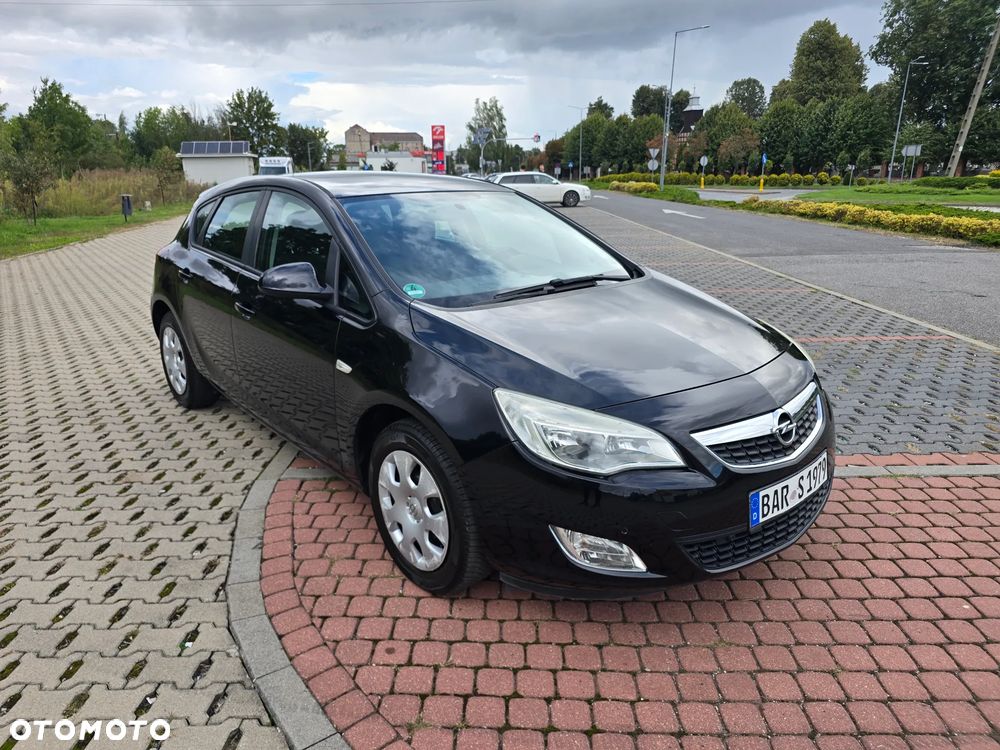 Opel Astra 1.4 Turbo - 4
