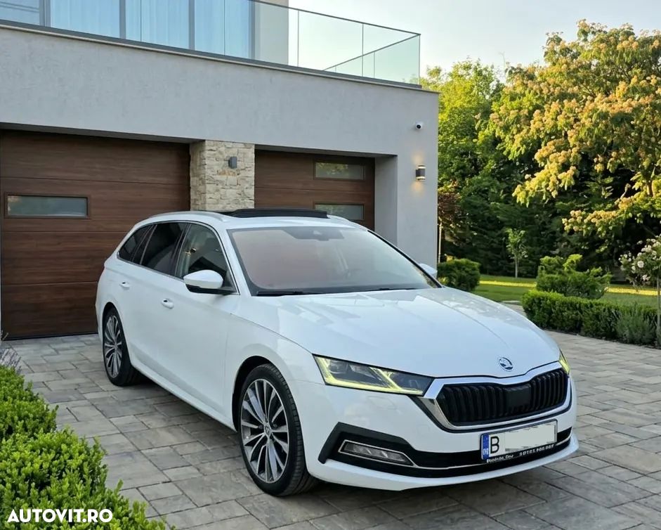 Skoda Octavia 2.0 TDI ELEGANCE DSG - 1