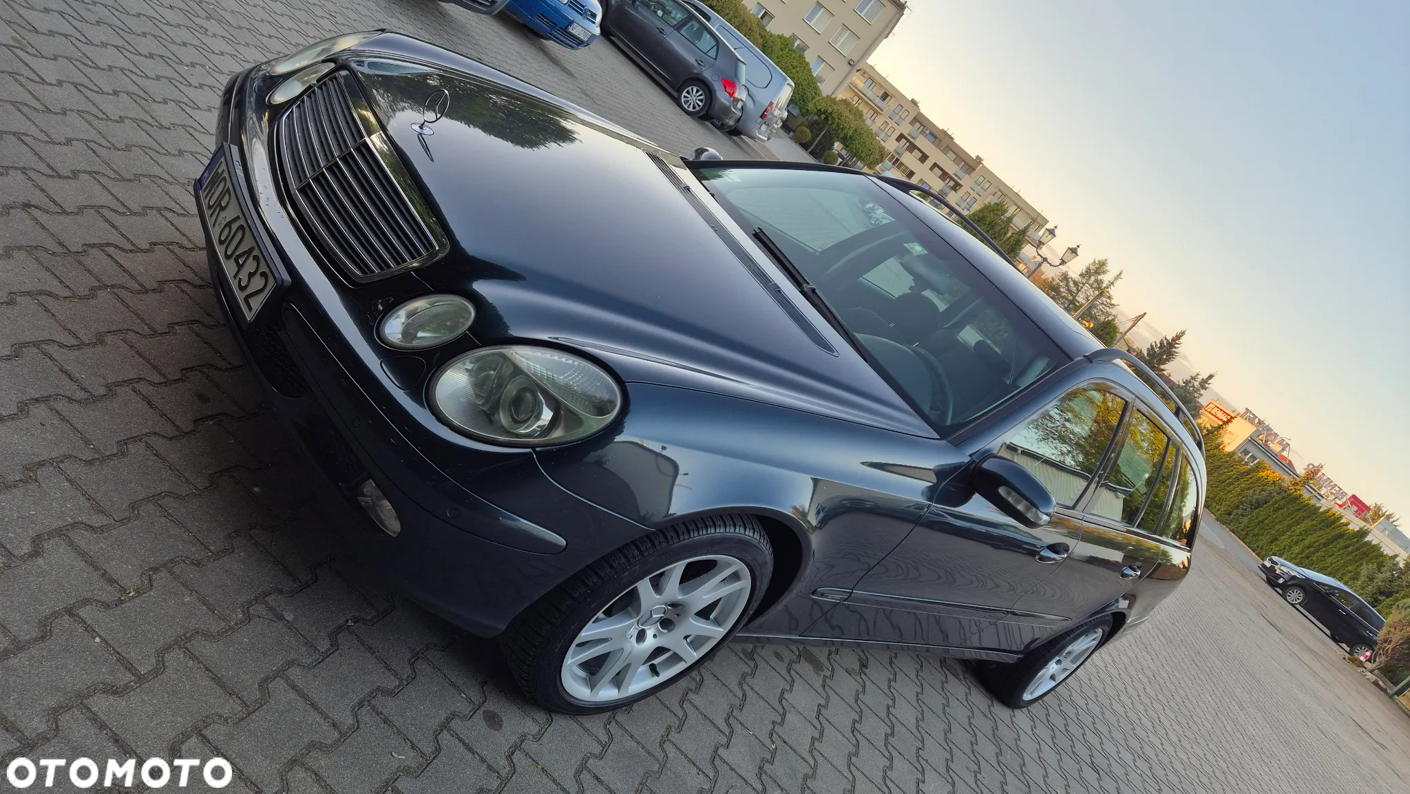 Mercedes-Benz Klasa E 220 CDI T Elegance - 32