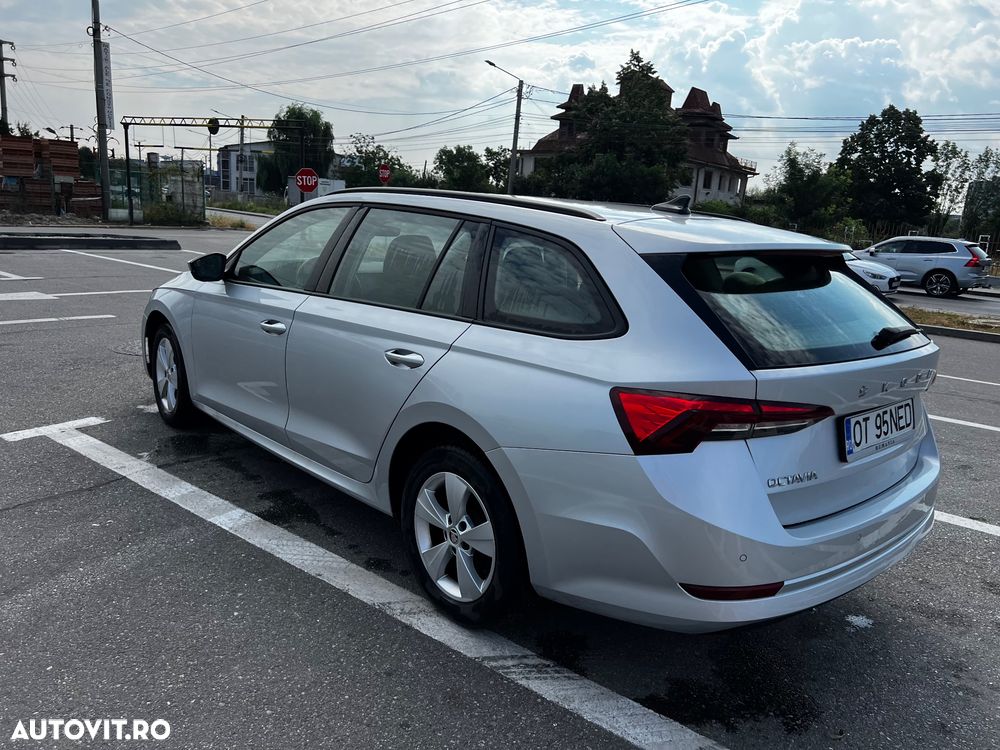 Skoda Octavia 2.0 TDI DSG Ambition - 4