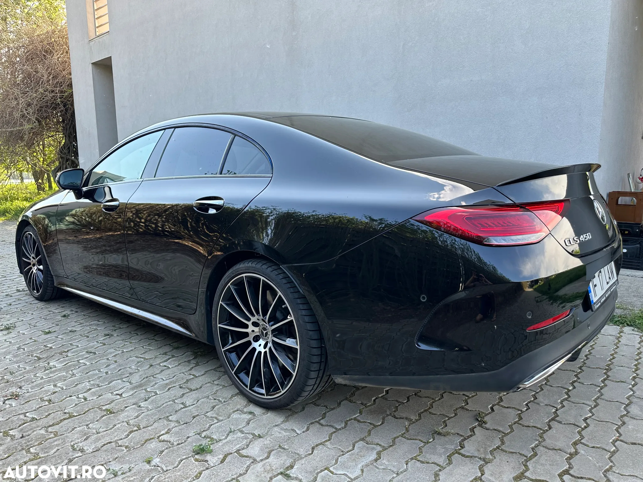 Mercedes-Benz CLS 450 4MATIC Aut - 3