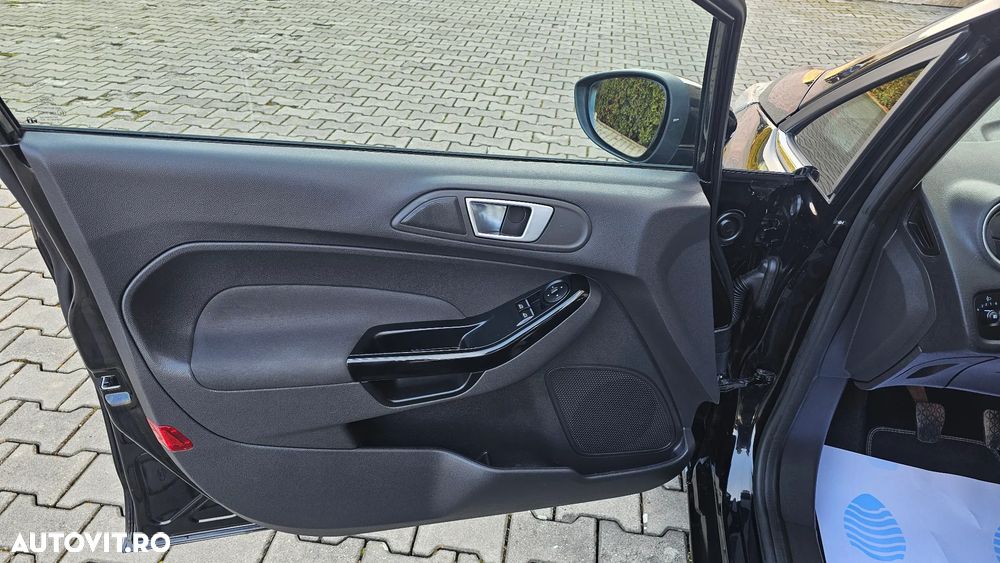 Ford Fiesta 1.0 EcoBoost Start-Stop Titanium - 20