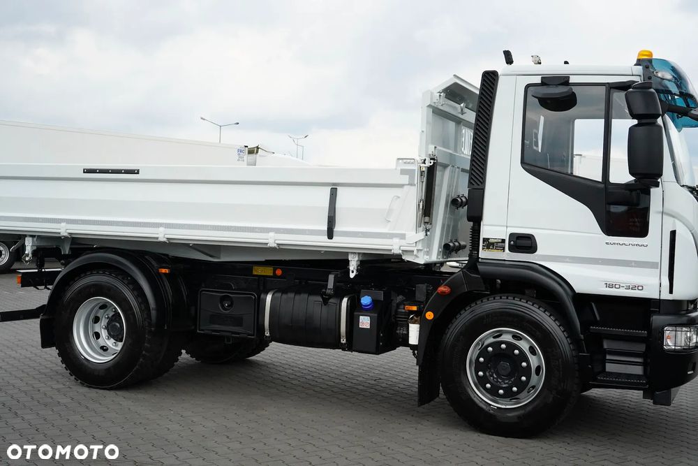 Iveco EUROCARGO / 180-320 / E 6 / WYWROTKA / ŁAD. 10 490 KG - 40
