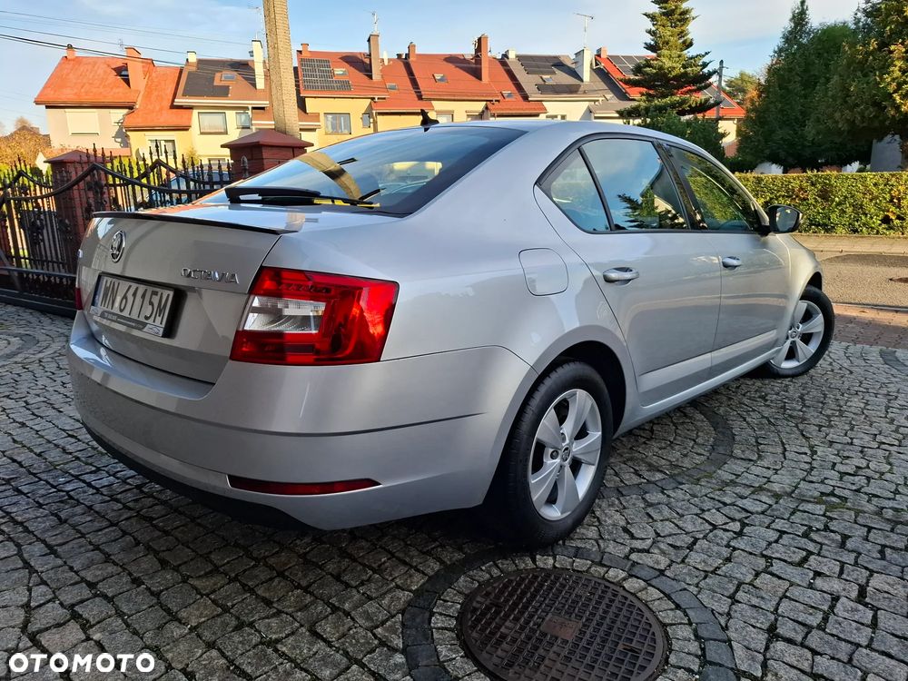 Skoda Octavia 1.5 TSI ACT Ambition - 8