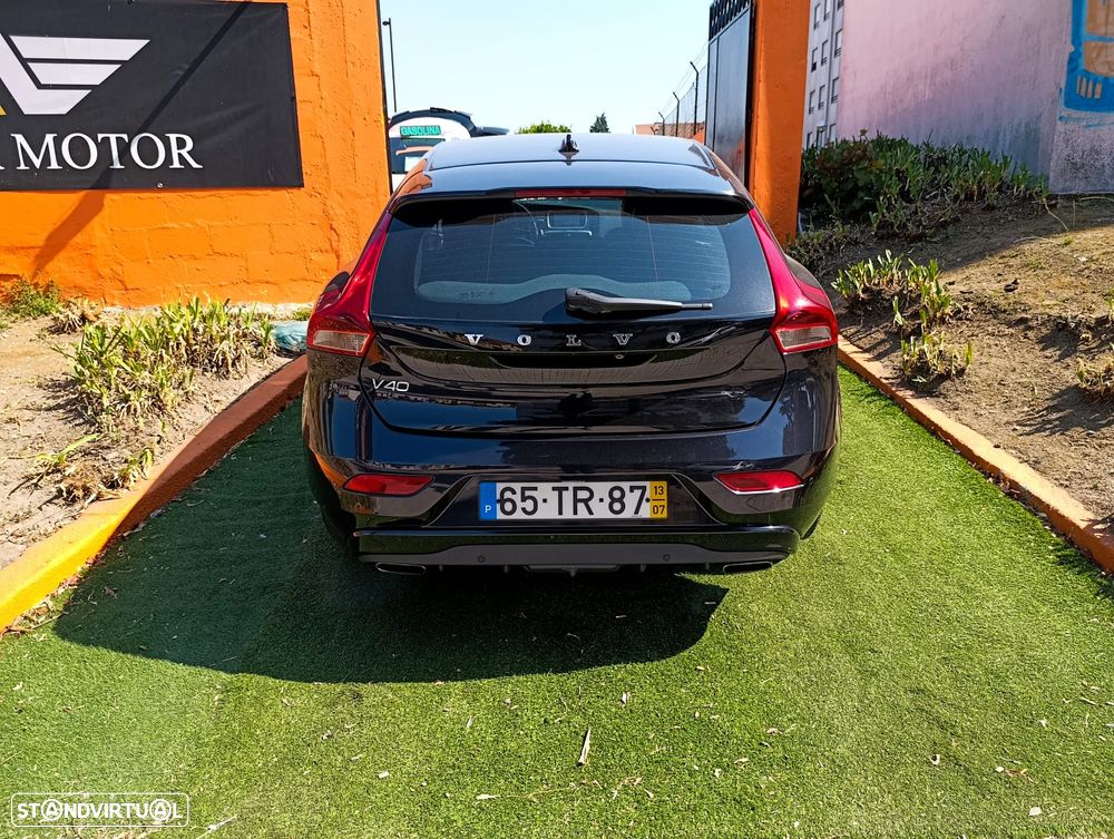 Volvo V40 D2 Kinetic - 15