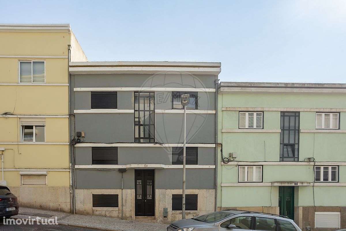 Estúdio T0 para arrendamento - Grande imagem: 2/19