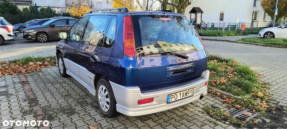 Mitsubishi Space Runner - 6