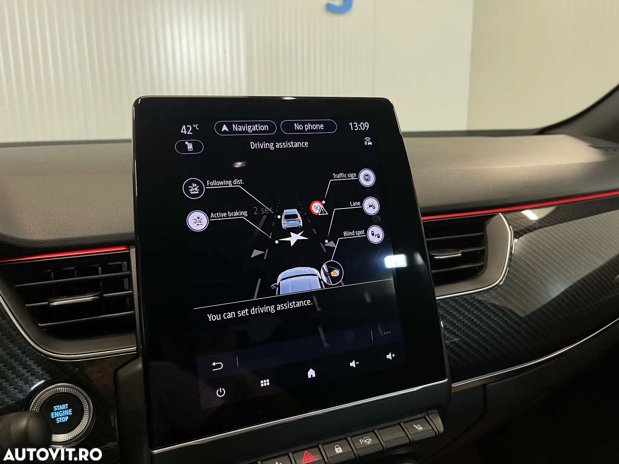 Renault Arkana E-TECH Hybrid RS Line - 17