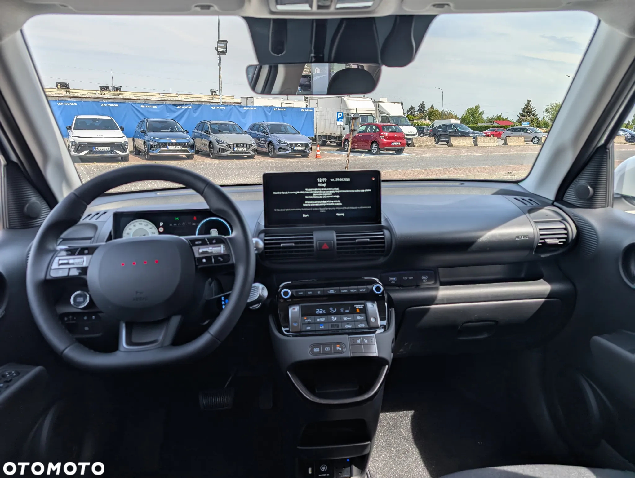 Hyundai Inster - 10