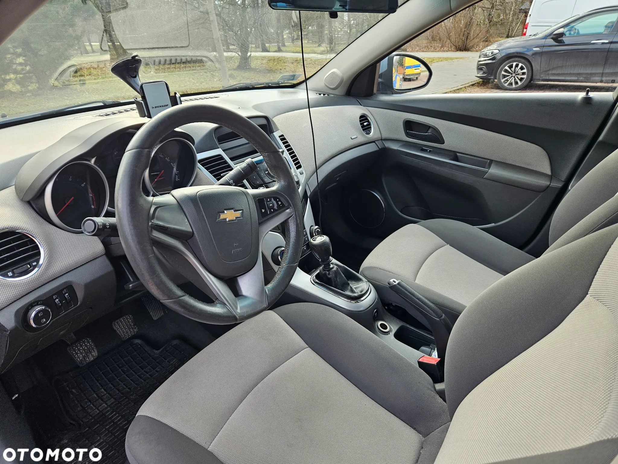 Chevrolet Cruze 1.6 LS - 10