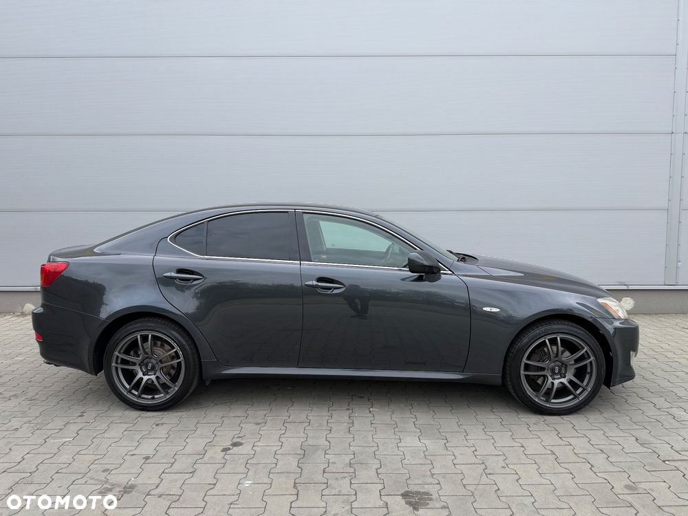 Lexus IS 220 D Comfort - 9